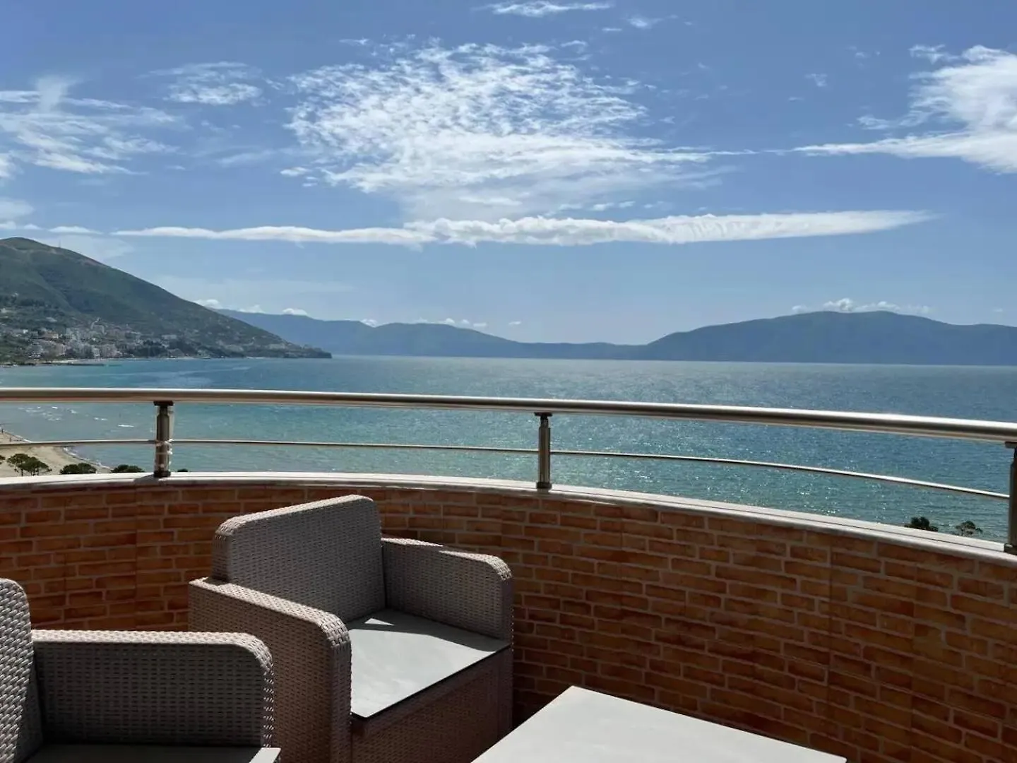 2-Bedroom Beachfront Apartment With 2 Balconies By Apartments Vlora Holidays