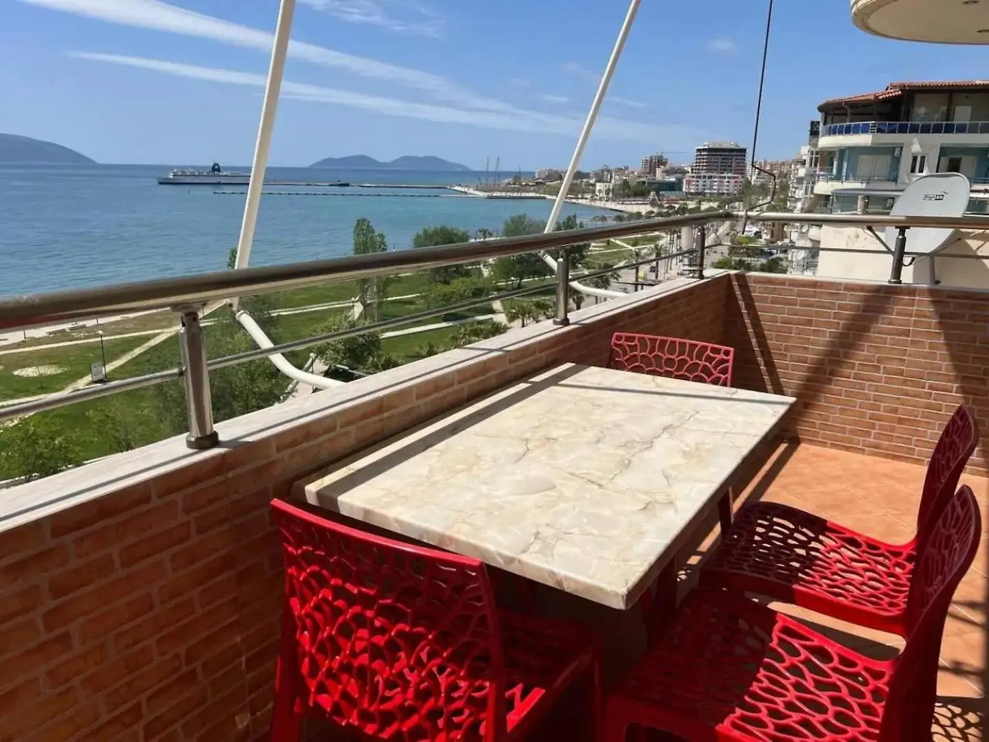 2-Bedroom Beachfront Apartment With 2 Balconies By Apartments Vlora Holidays Albania