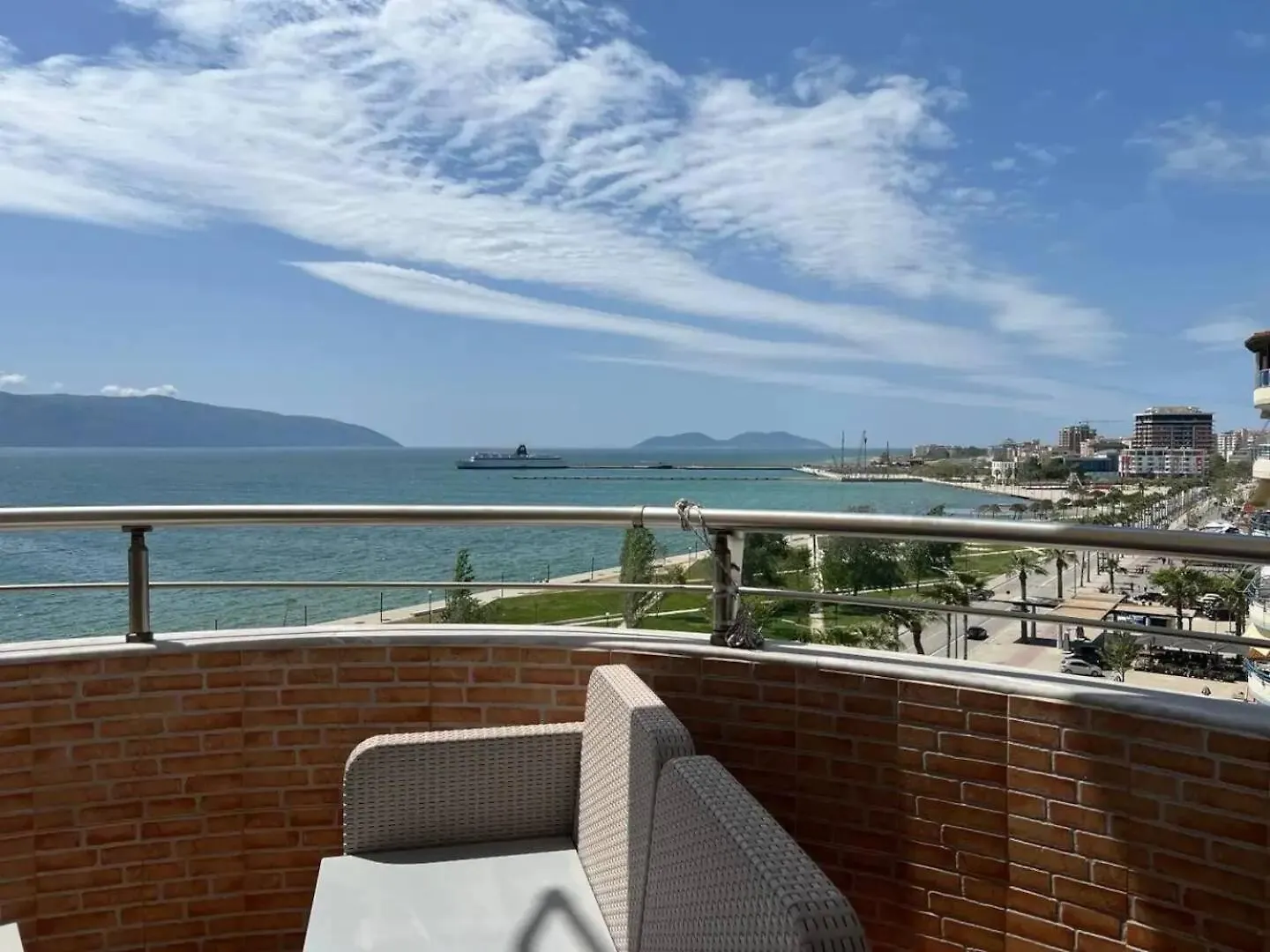 2-Bedroom Beachfront Apartment With 2 Balconies By Apartments Vlora Holidays