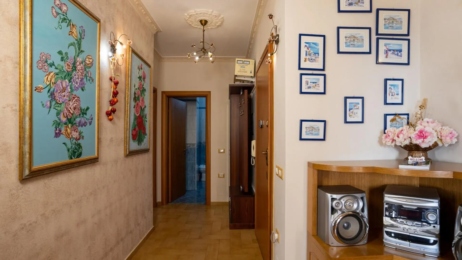 2-Bedroom Beachfront Apartment With Sea View Vlorë